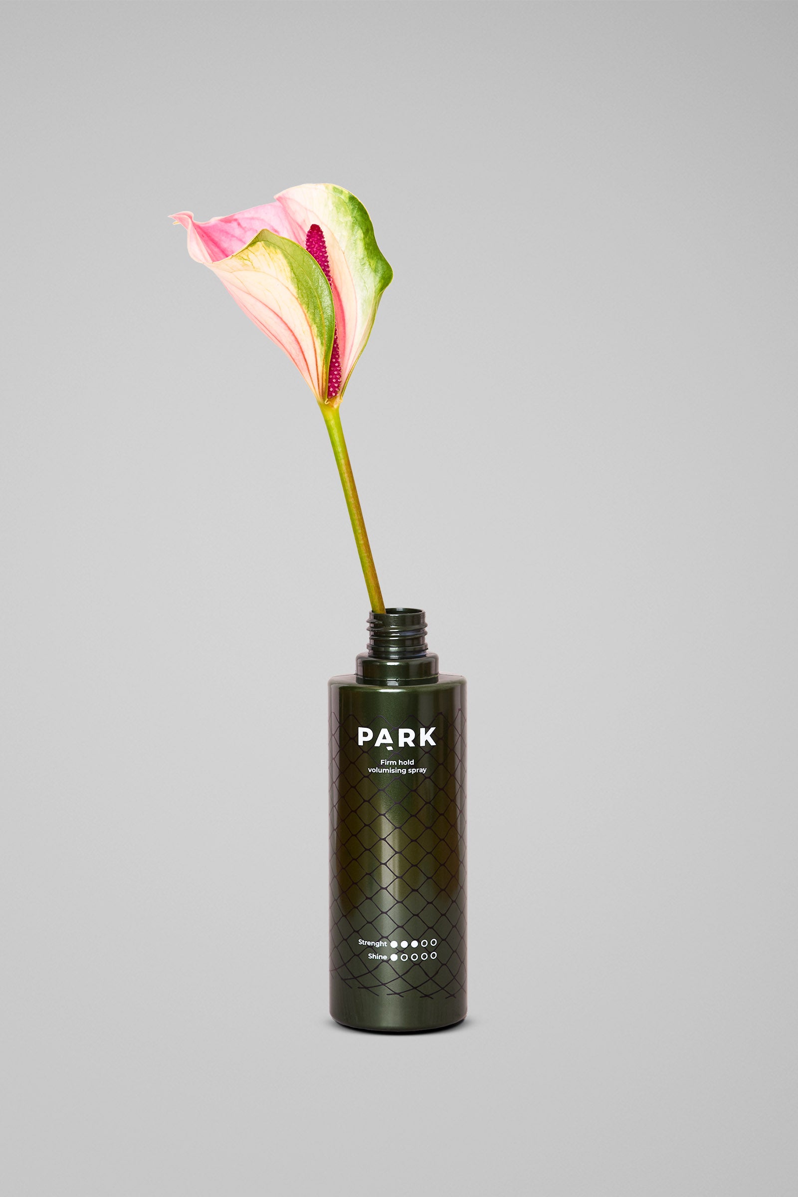 Firm Hold Volumizing Spray - Varmebeskyttende volumenspray med stærkt hold