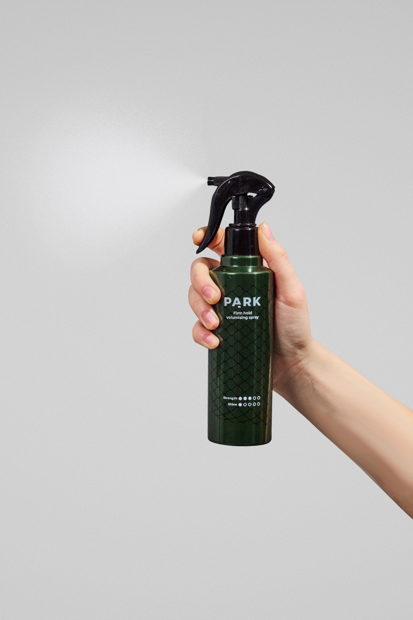 Firm Hold Volumizing Spray - Varmebeskyttende volumenspray med stærkt hold