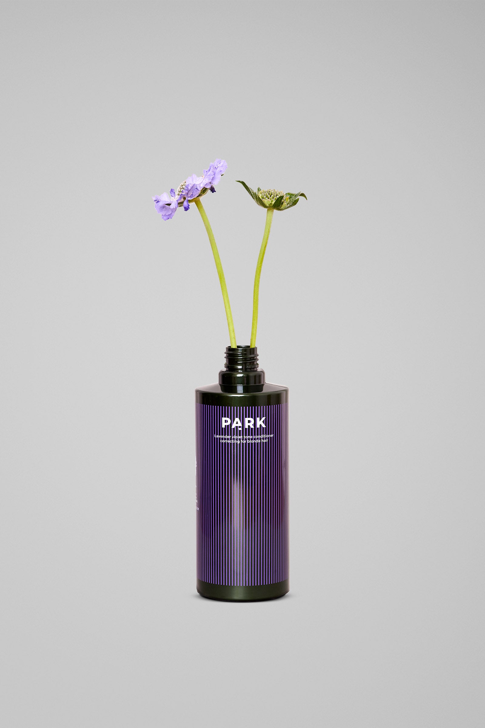 Lavender Violet Tone Conditioner - Fugtgivende silverbalsam til blond og gråt hår