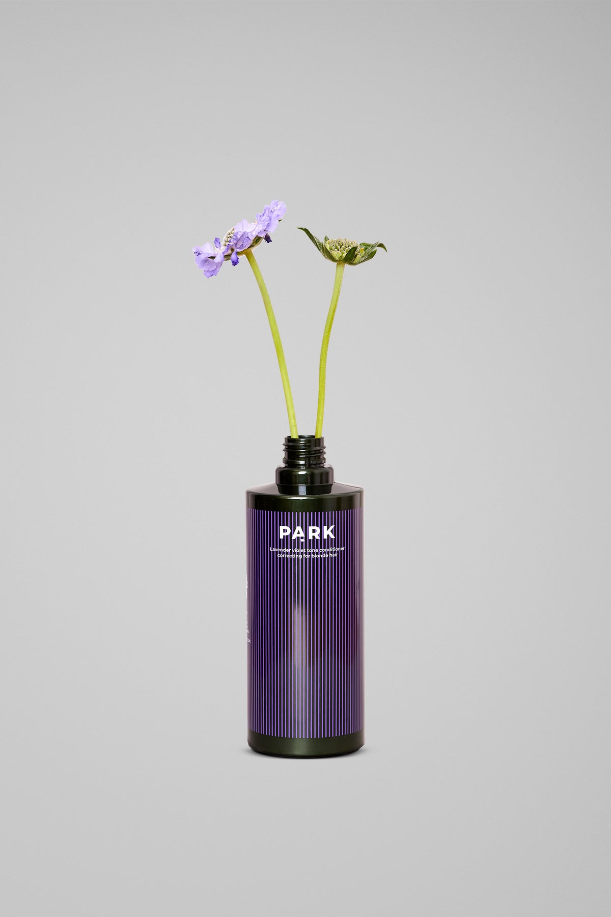 Lavender Violet Tone Conditioner - Fugtgivende silverbalsam til blond og gråt hår